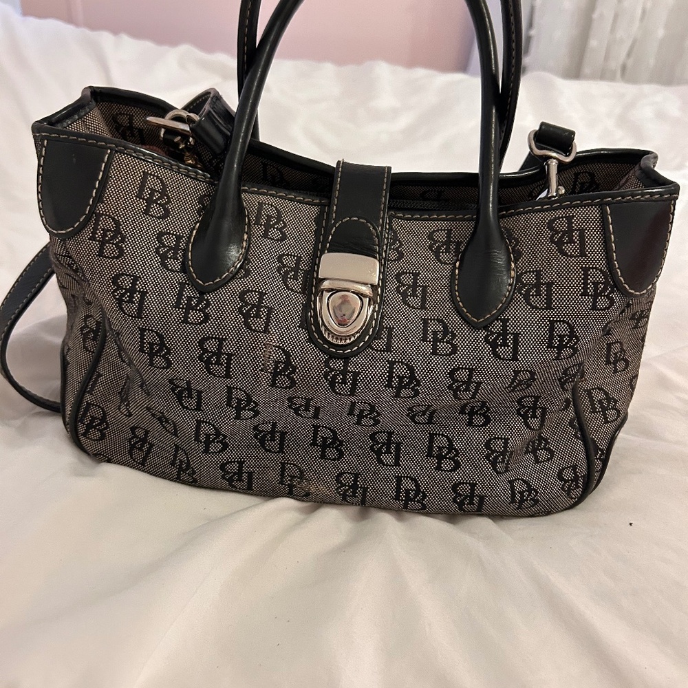 Black and gray Dooney&Bourke bag